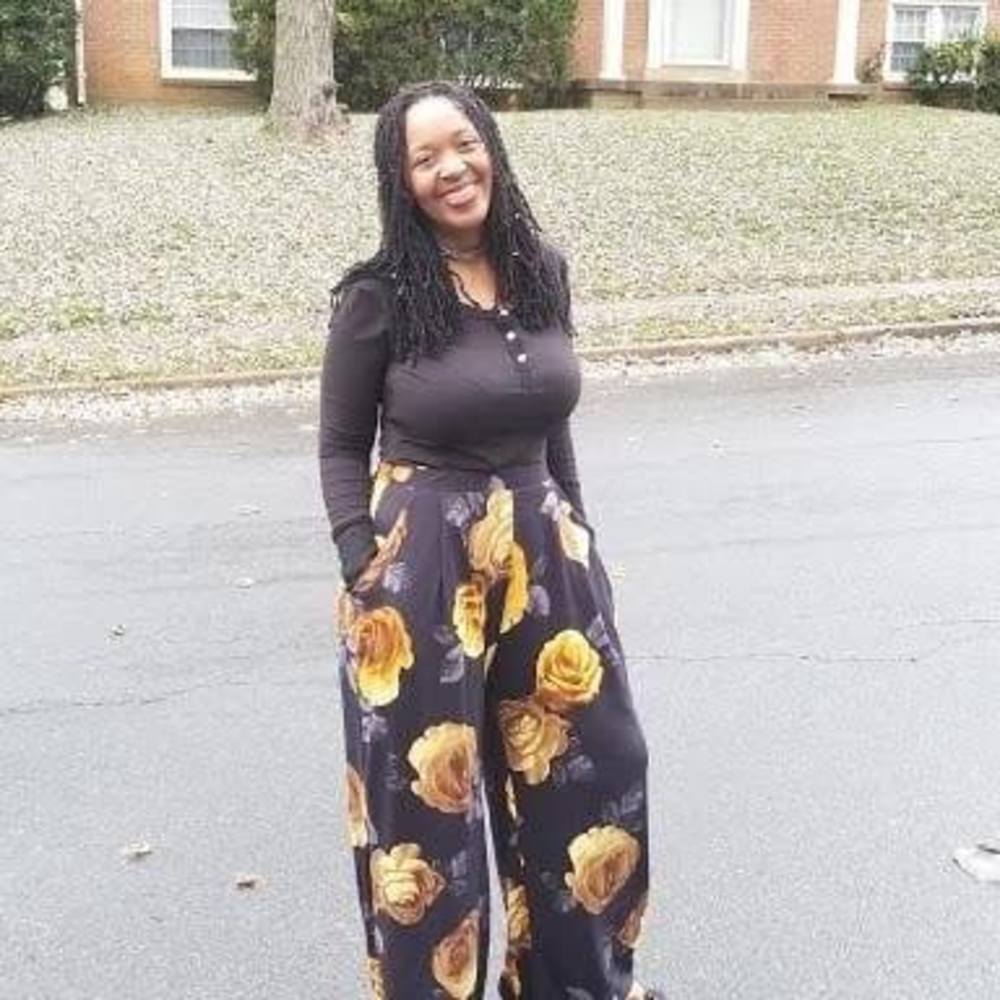 Meet your Posher, Lynn